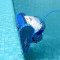 Poolroboter Dolphin S200 Reinigung der Poolwand
